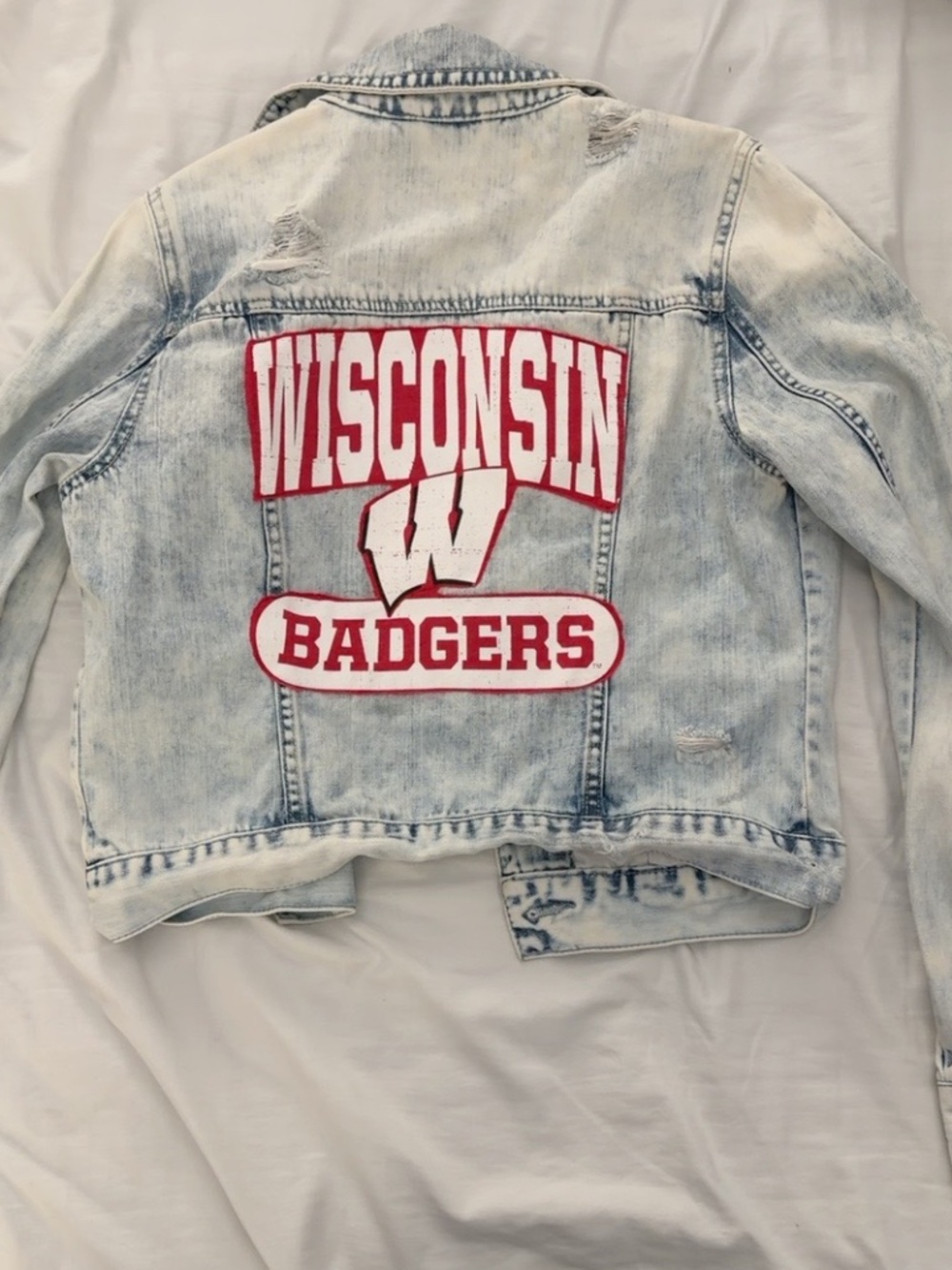 Wisconsin Badgers Bethany Mota Denim Jacket Size M Light Wash